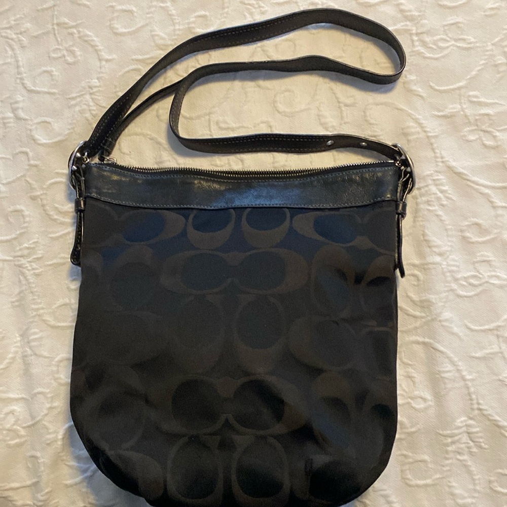 Coach shoulder bag
